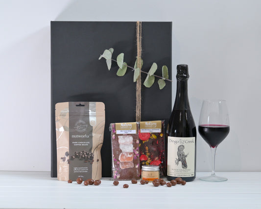 Roadie Box - Delish Box Co